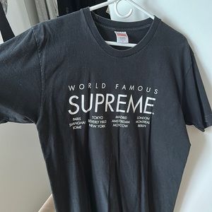 SUPREME MENS BLACK Tshirt LARGE. WORN